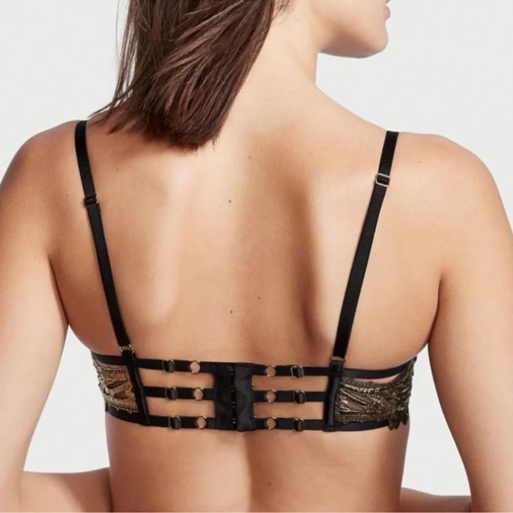 New Victoria’s Secret Very Sexy Strappy Embroidered Unlined Open Cup Size 34C